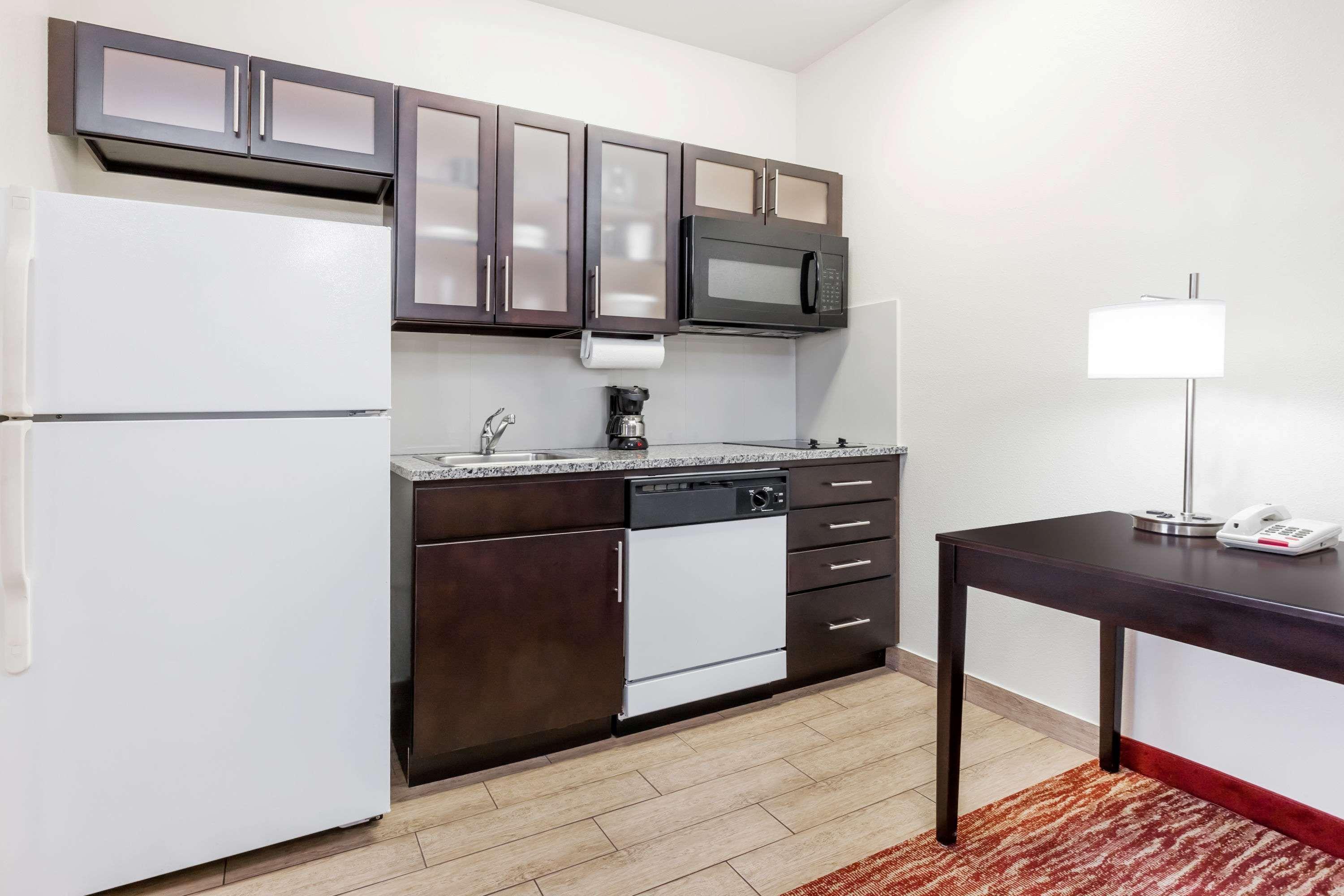 Hawthorn Suites Irving Dfw South Bagian luar foto