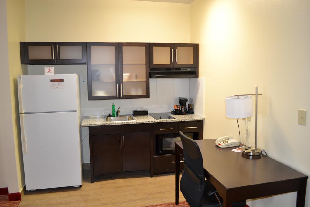 Hawthorn Suites Irving Dfw South Ruang foto